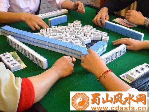 打麻将赢到手软的风水宝位，风水学家里摆放什么避灾招财