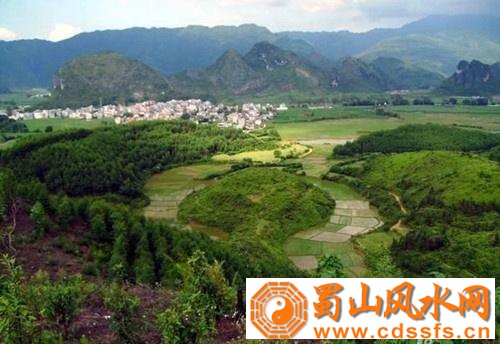 坟墓风水禁忌：坟墓上不能放什么东西